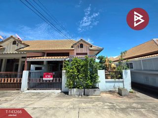 出售 2 卧室 联排别墅 在 Si Racha, Chon Buri