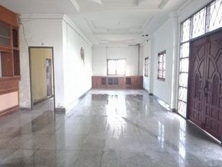 Haus zum Kauf mit 7 Zimmer in Mayo, Pattani