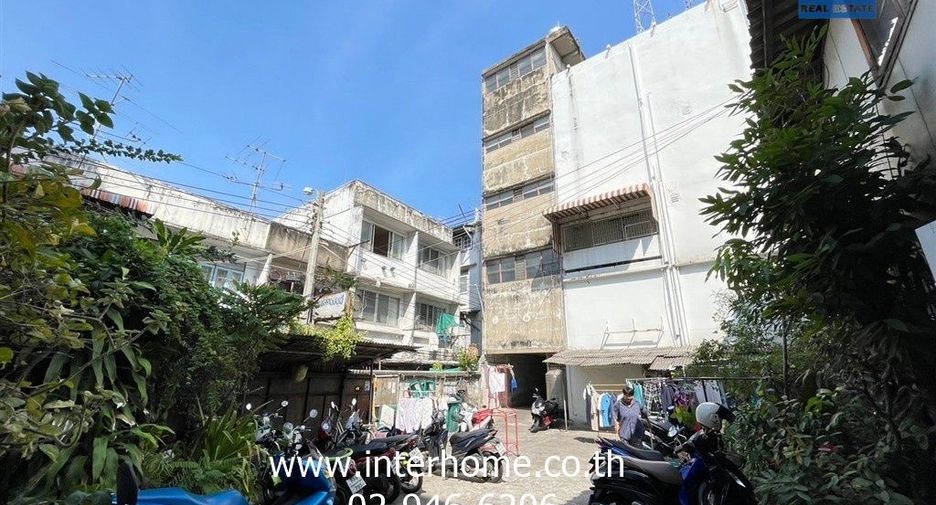 For sale land in Yan Nawa, Bangkok