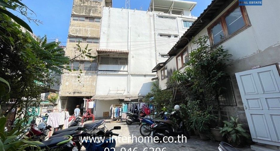 For sale land in Yan Nawa, Bangkok