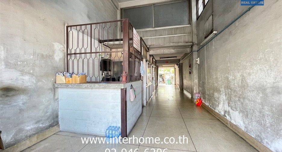 For sale land in Yan Nawa, Bangkok
