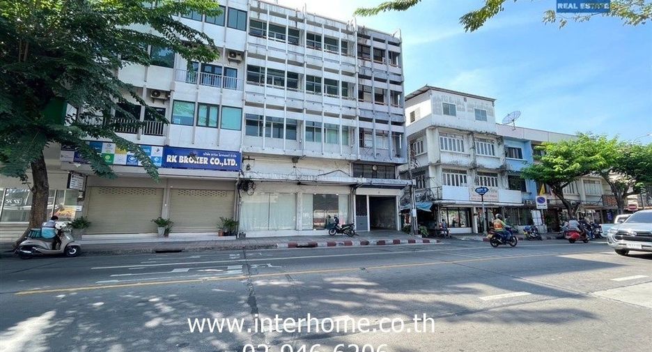 For sale land in Yan Nawa, Bangkok