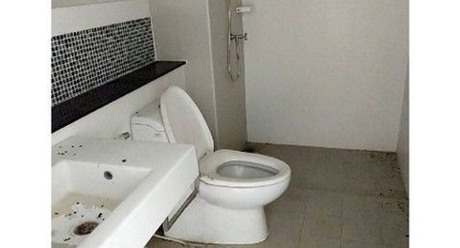 Продажа 4 спальни торговое помещение в Хатъяй, Songkhla