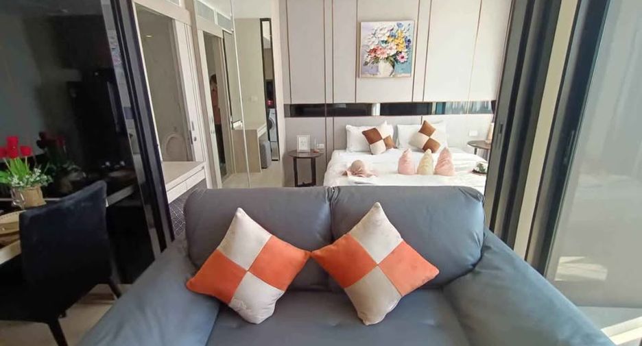 For rent 1 bed condo in Pratumnak, Pattaya