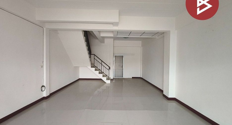 出售 3 卧室 联排别墅 在 Bang Bo, Samut Prakan