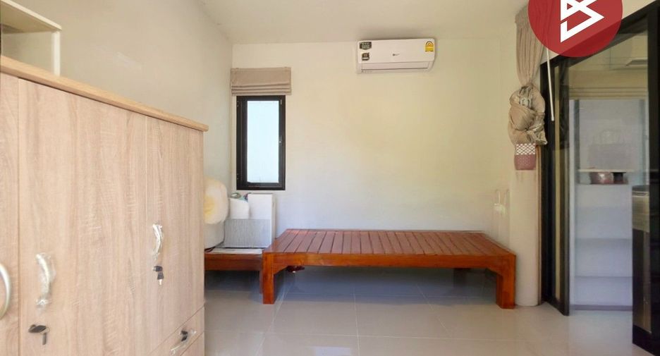Haus zum Kauf mit 4 Zimmer in Bang Kruai, Nonthaburi