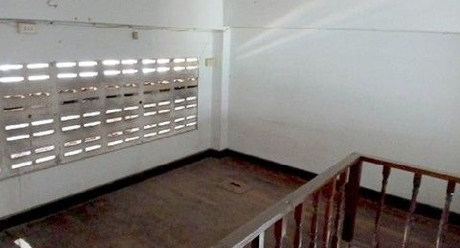 Local comercial en venta de 2 habitaciones en Hat Yai, Songkhla
