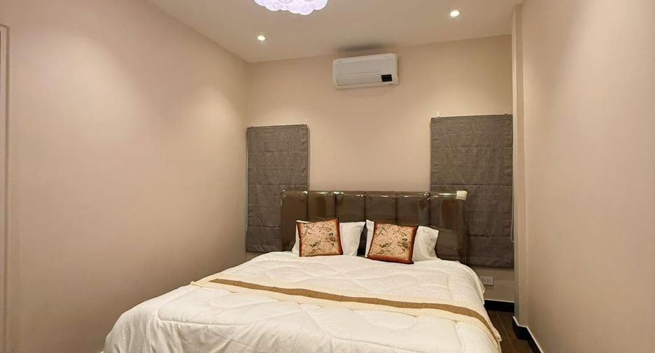 For sale 3 bedrooms villa in East Pattaya, Pattaya