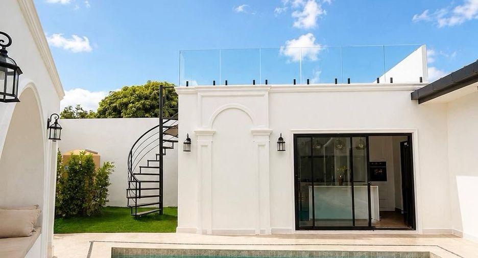 For sale 3 bedrooms villa in East Pattaya, Pattaya
