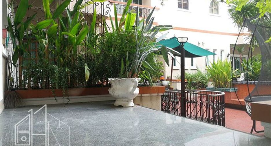 Condo en alquiler de 2 habitaciones en Watthana, Bangkok