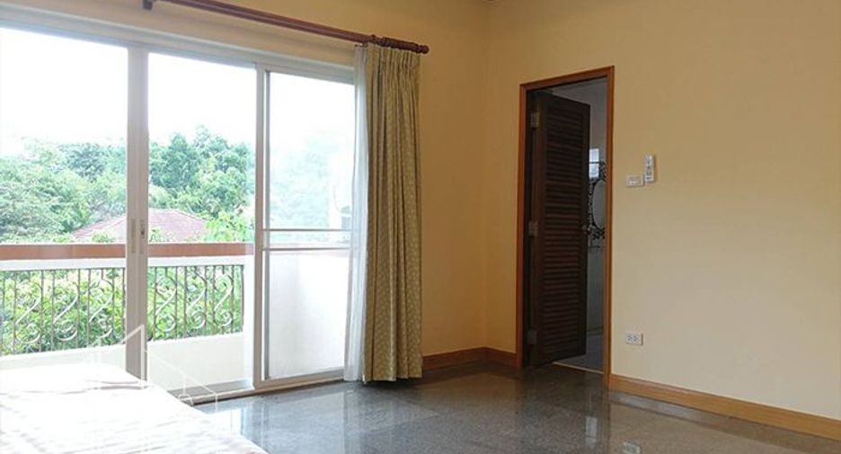 Condo en alquiler de 2 habitaciones en Watthana, Bangkok