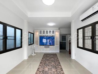 出售 3 卧室 联排别墅 在 Mueang Nonthaburi, Nonthaburi