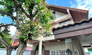 For sale 4 ベッドルーム house in Yan Nawa, Bangkok