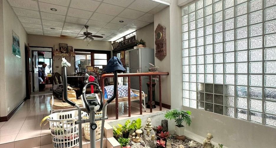 出售 4 卧室 独立屋 在 Yan Nawa, 曼谷