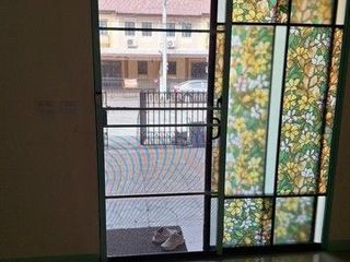 Reihenhaus zum Kauf mit 4 Zimmer in Saphan Sung, Bangkok