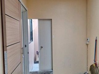 Reihenhaus zum Kauf mit 4 Zimmer in Saphan Sung, Bangkok