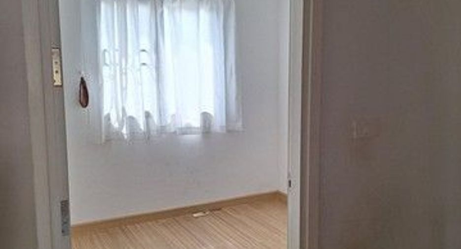 Reihenhaus zum Kauf mit 4 Zimmer in Saphan Sung, Bangkok