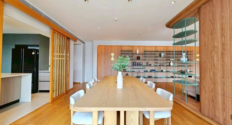 For sale 3 ベッドルーム condo in Yan Nawa, Bangkok