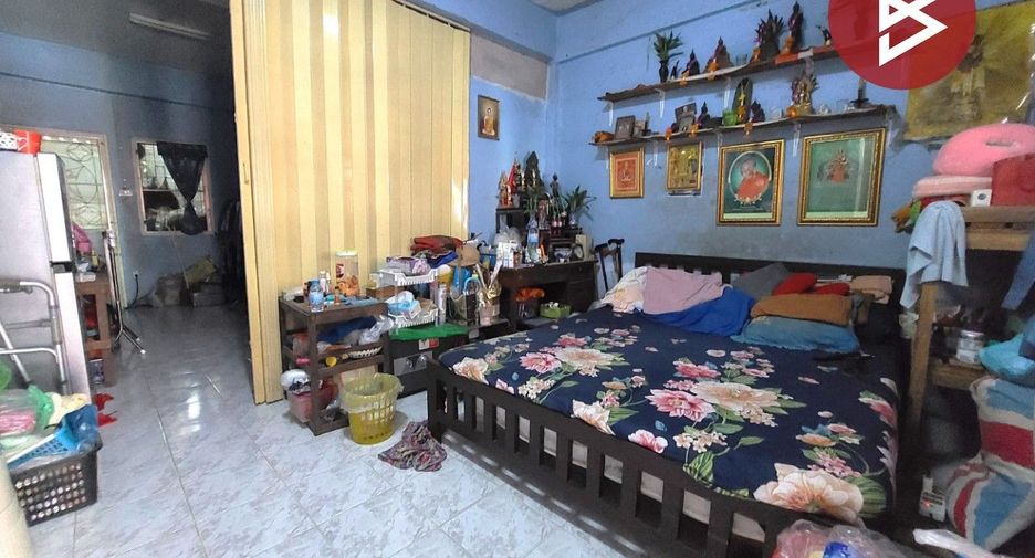 Casa adosada en venta de 2 habitaciones en Mueang Samut Prakan, Samut Prakan