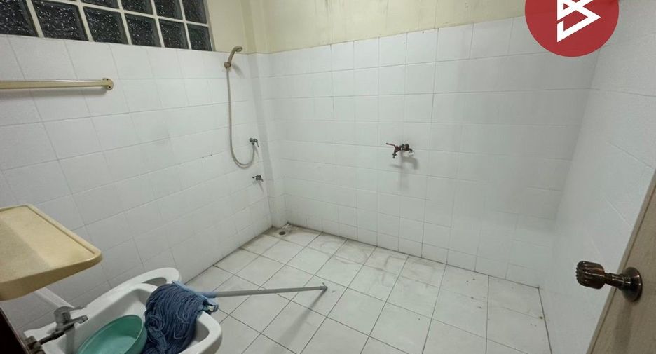Reihenhaus zum Kauf mit 2 Zimmer in Bang Kruai, Nonthaburi
