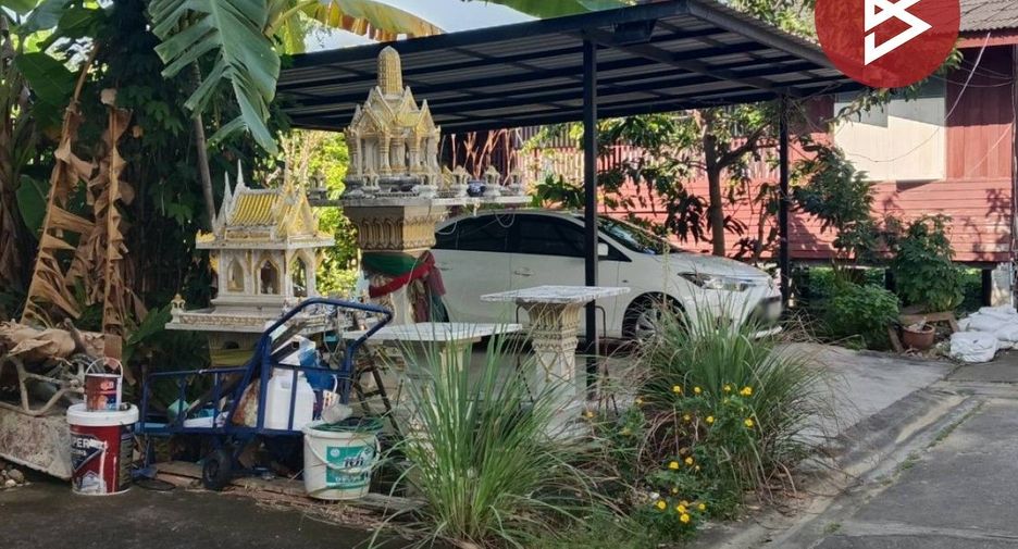 Reihenhaus zum Kauf mit 2 Zimmer in Bang Kruai, Nonthaburi