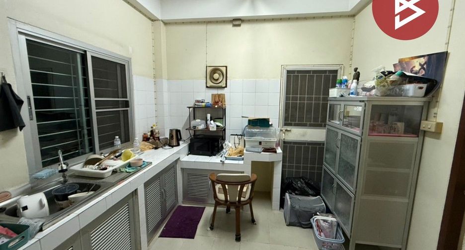 Reihenhaus zum Kauf mit 2 Zimmer in Bang Kruai, Nonthaburi