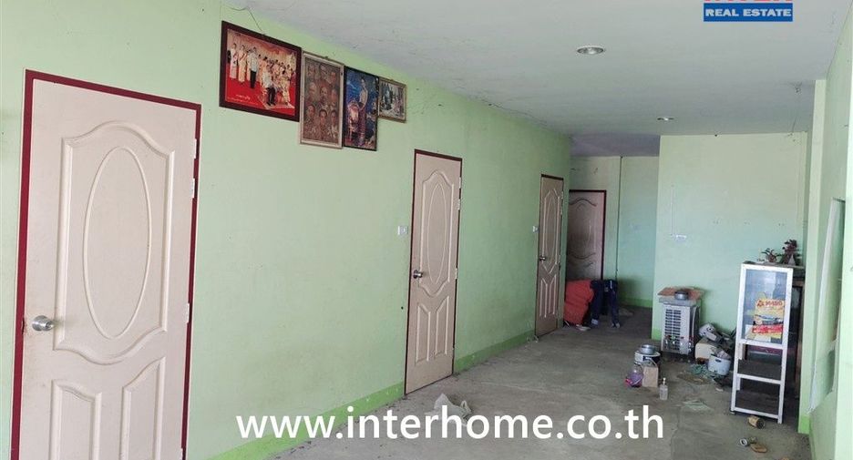 For sale 3 ベッドルーム house in Kamphaeng Saen, Nakhon Pathom