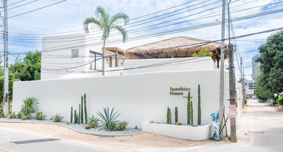 For sale 4 bedrooms villa in Jomtien, Pattaya