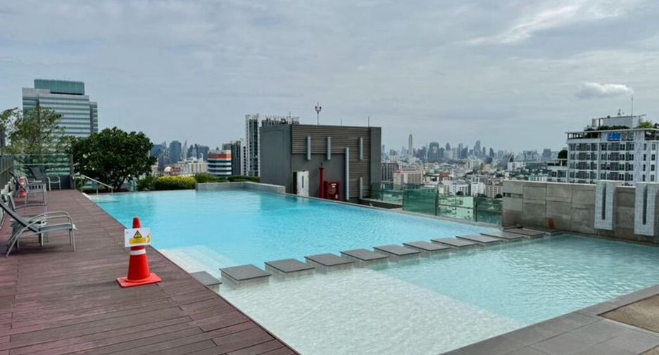 For rent 1 Beds condo in Huai Khwang, Bangkok