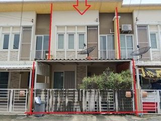出售 4 卧室 联排别墅 在 Sai Mai, 曼谷