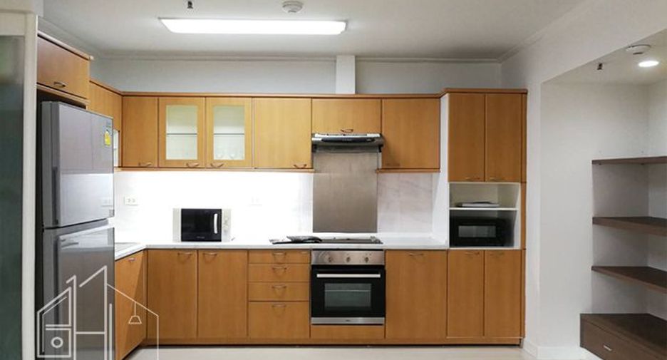Аренда и продажа 2 спальни кондо в Кхлонг Тоеи, Бангкок
