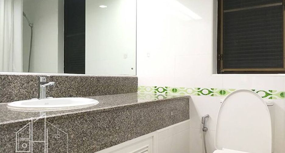 Аренда и продажа 2 спальни кондо в Кхлонг Тоеи, Бангкок
