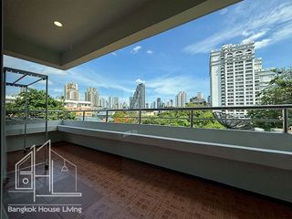 À louer 3 chambres condo à Watthana, Bangkok