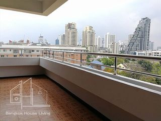 À louer 3 chambres condo à Watthana, Bangkok