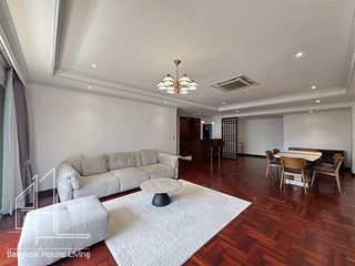 À louer 3 chambres appartement à Watthana, Bangkok