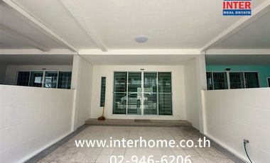 Reihenhaus zum Kauf mit 3 Zimmer in Khlong Sam Wa, Bangkok