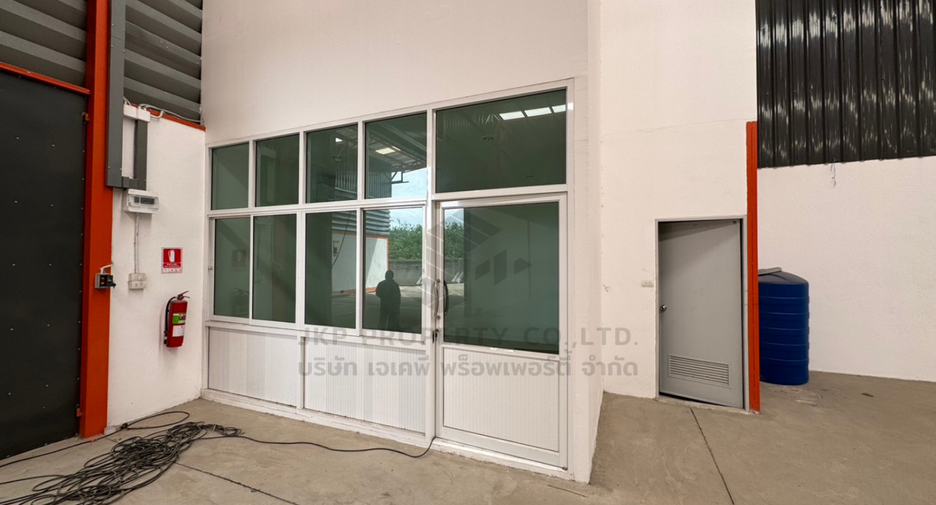 For rent warehouse in Khlong Sam Wa, Bangkok
