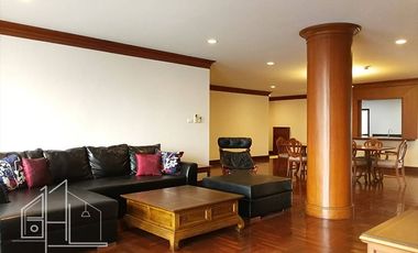 Wohnung zur Miete mit 3 Zimmer in Khlong Toei, Bangkok