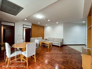 Condo en alquiler de 2 habitaciones en Khlong Toei, Bangkok