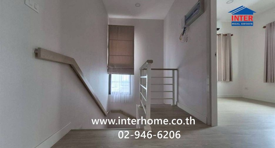 Haus zum Kauf mit 3 Zimmer in Pak Kret, Nonthaburi