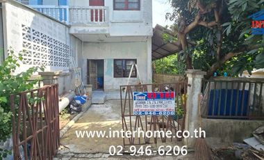 Reihenhaus zum Kauf mit 2 Zimmer in Lat Lum Kaeo, Pathum Thani