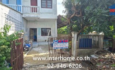 Reihenhaus zum Kauf mit 2 Zimmer in Lat Lum Kaeo, Pathum Thani
