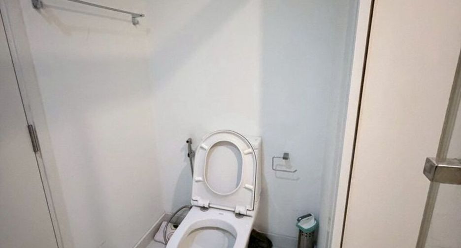 À vendre 1 chambre condo à Thon Buri, Bangkok