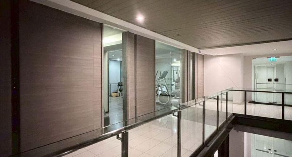 À vendre 1 chambre condo à Thon Buri, Bangkok