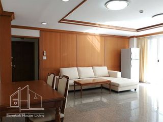 For rent 2 bedrooms condo in Watthana, Bangkok