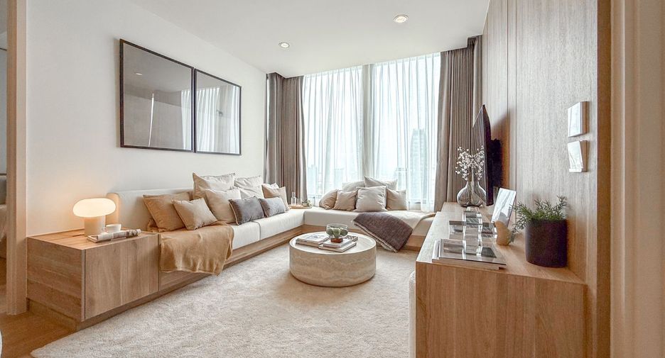 For sale 2 bedrooms condo in Watthana, Bangkok