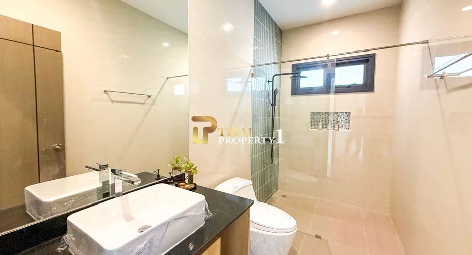 For sale 3 bedrooms villa in Hua Hin, Prachuap Khiri Khan
