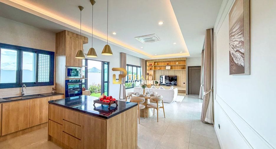 For sale 3 bedrooms villa in Hua Hin, Prachuap Khiri Khan