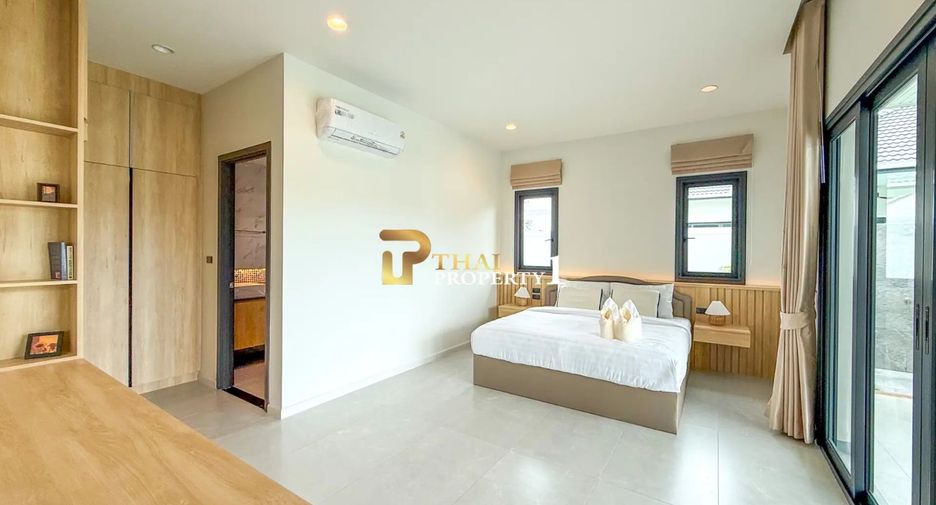 For sale 3 bedrooms villa in Hua Hin, Prachuap Khiri Khan