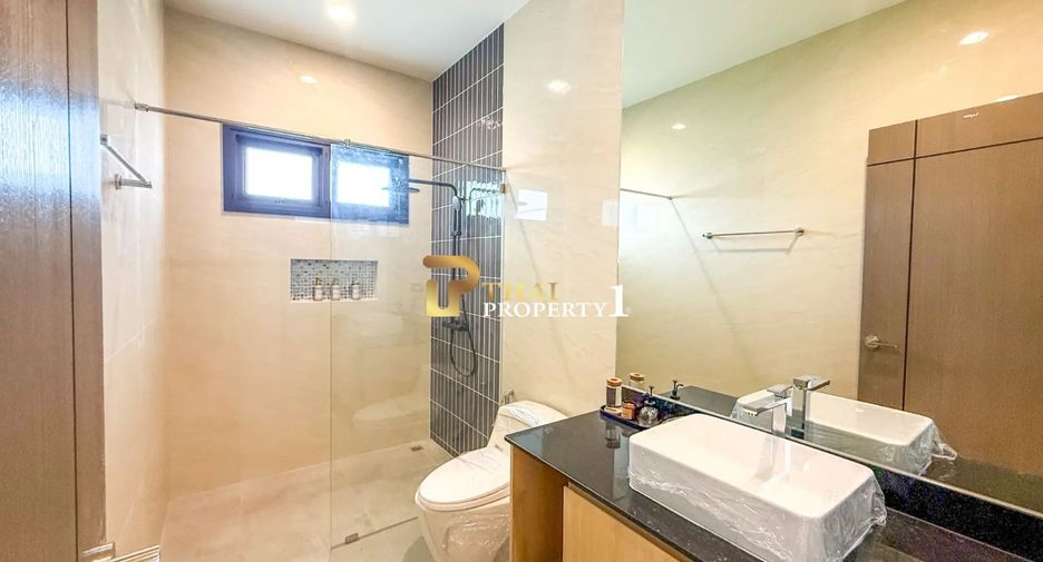 For sale 3 bedrooms villa in Hua Hin, Prachuap Khiri Khan